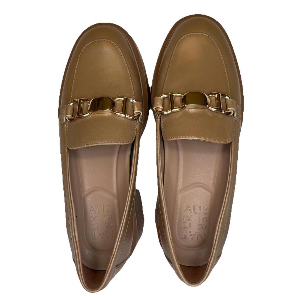 Naturalizer “Nina” Tan Metal Accents Platform Size 6M Loafer